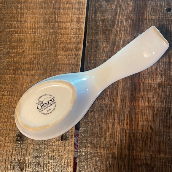 Christmas Vintage spoon rest with pine cone and Holly berry design - Picture 7 of 7